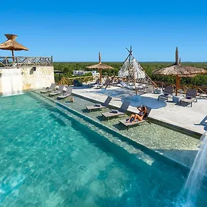 4* Hotel Naala